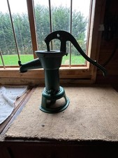 Vintage Style Cast Iron Hand Water Pump Garden Water Feature Ornament