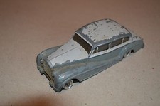 Dinky Toys - No 150 - Rolls Royce Silver Wraith
