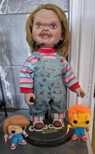 Chucky Childs Play 14 Inch Replica Model Dolll 2 Mini Figures.