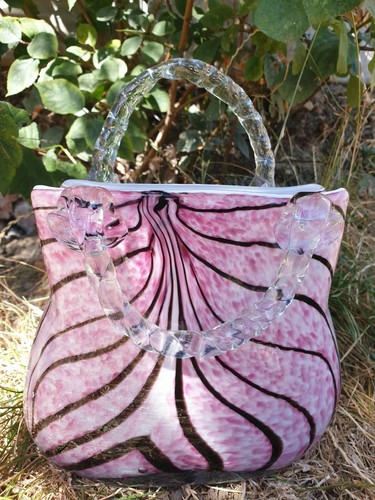 Beautiful lilac pink glass - beautiful,