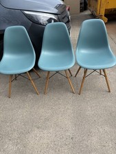 Charles eames chair - by, vitra