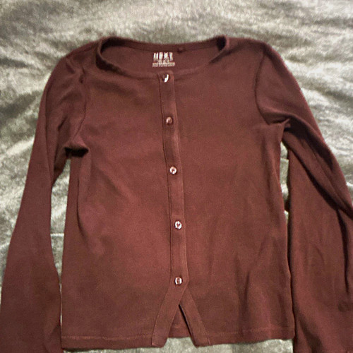 Next brown button - brown, ribbed
