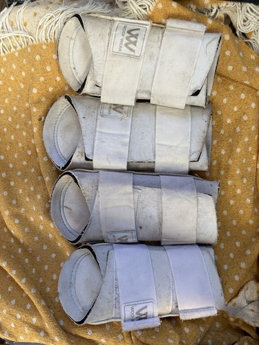 Woof wear white brushing boots - white,