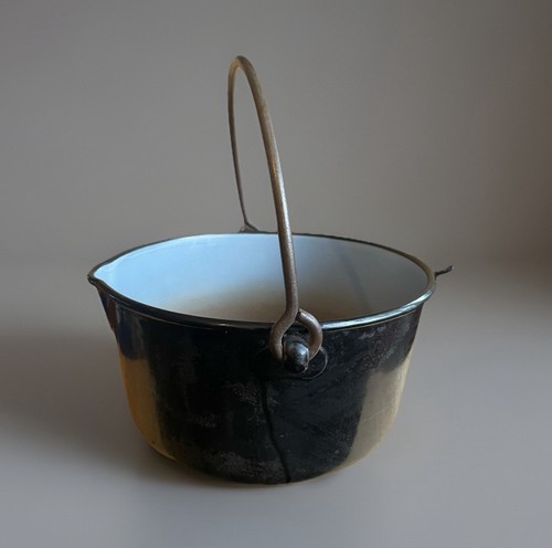 Cast iron enamel quarts - cast,