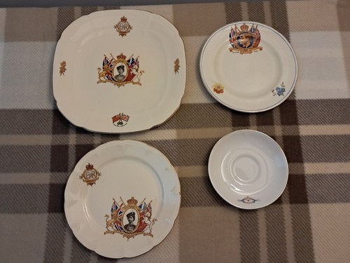 Collectible royal family - collectible,