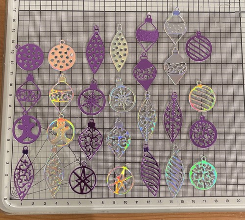 Mirri card baubles - mirri,