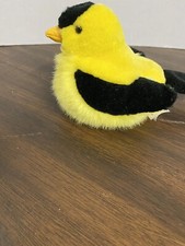 K & M American Goldfinch BIRD