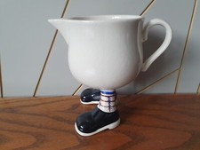 STANDING STILL JUG walking ware cup CARLTON WARE Lustre Pottery 1978 black shoes