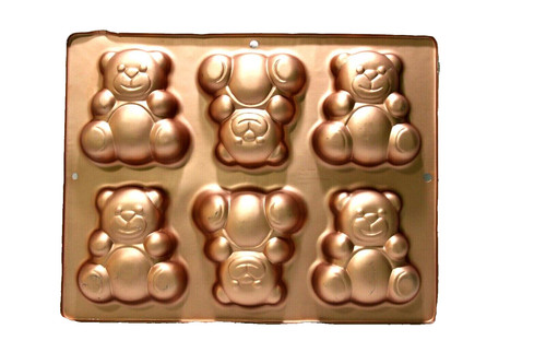Wilton 2004 teddy bear baking - teddy,