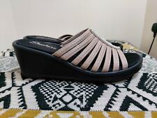 Worn Twice Womens Nude Skechers Cali Rumblers Diamante Wedge Sandals size 8 