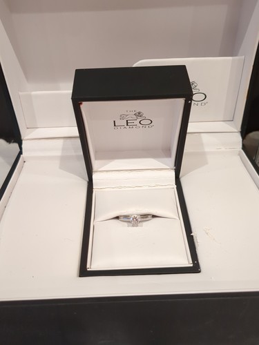 The leo diamond - the, platinum