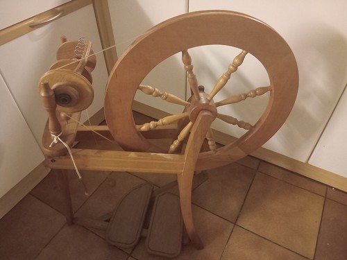 Ashford traditional spinning - traditional,