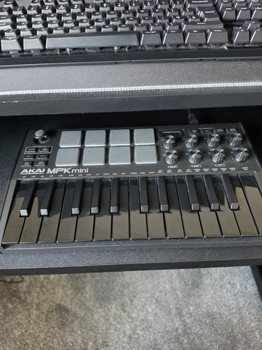 Akai mpk mini - akai,