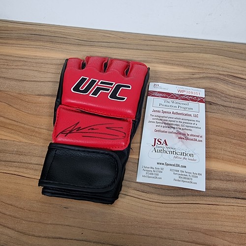 Amanda nunes signed - amanda, red