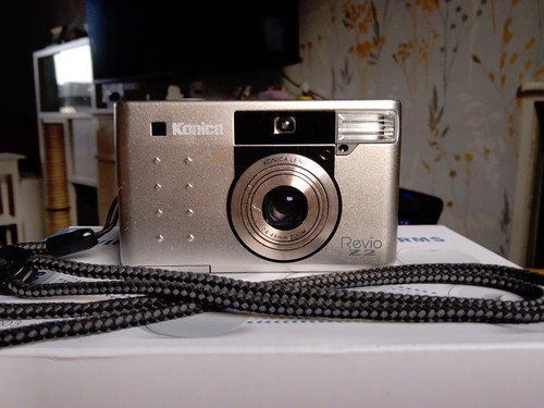 Konica revio aps - revio, z2