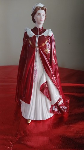 Royal worcester queen - royal,