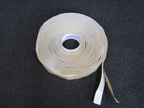 Tacky tape box - 6., motor