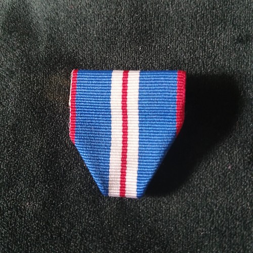 Queens golden jubilee medal - queens,