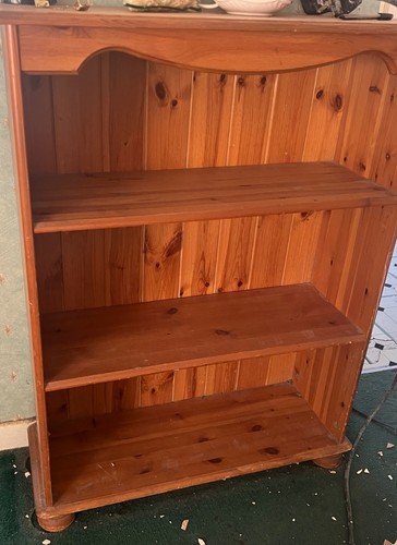 Oak bookcase pre owned - oak,