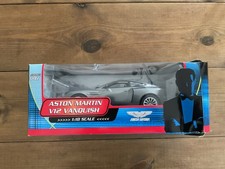 1:18 Scale Model Aston Martin Vanquish 007 James Bond Version Die Another Day