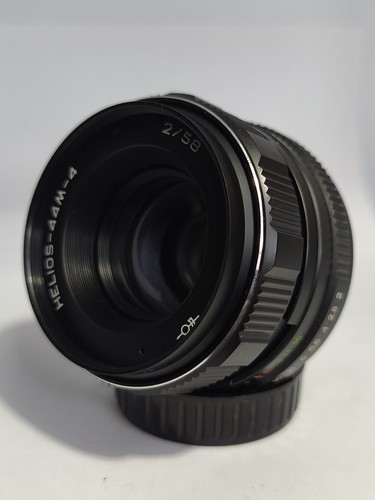 Helios 44m 58mm 2 - 58mm, f/2