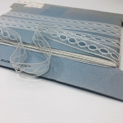 Vintage french lace trim - lace, white