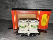 Hornby R.011 Fisons Twin Silo