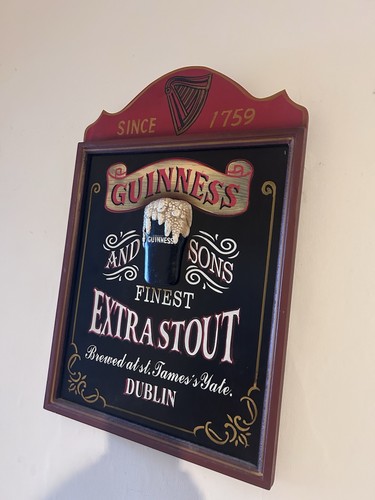 Vintage guinness wooden - guinness,