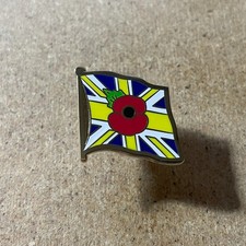 LEEDS RHINOS RARE ENAMEL RUGBY LEAGUE SUPPORTERS BADGE