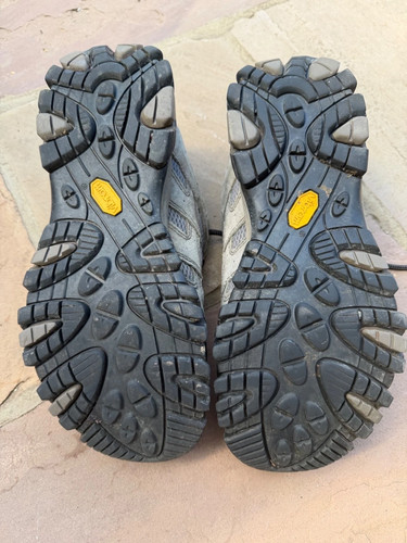 Pair used merrell mens - mens, moab