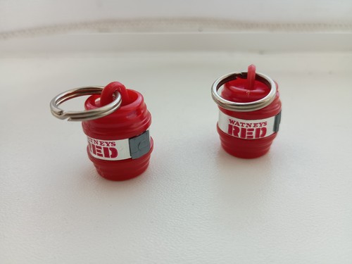 Watneys red barrel key - red, rings