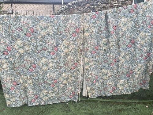 Pair vintage sanderson - pair,