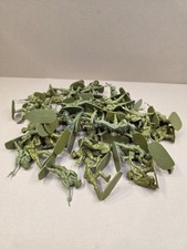 Vintage Plastic Soldiers 50