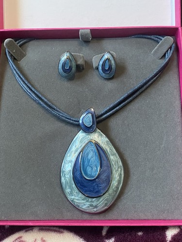 Buckingham jewellery matching - buckingham,