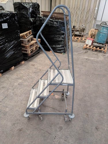Step industrial warehouse - 3,