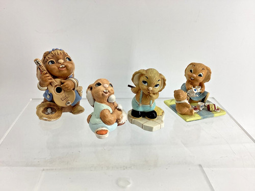 Collectable pendelfin figures - collectable,