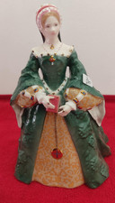 A ROYAL WORCESTER Ltd Ed Figurine QUEEN MARY 1