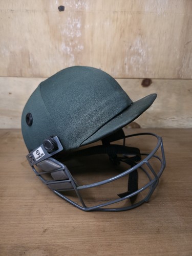 Masuri cricket helmet - cricket, standard
