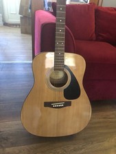 Yamaha F310 Acoustic Guitar 