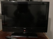 BUSH 26 in FLAT SCREEN TV WITH