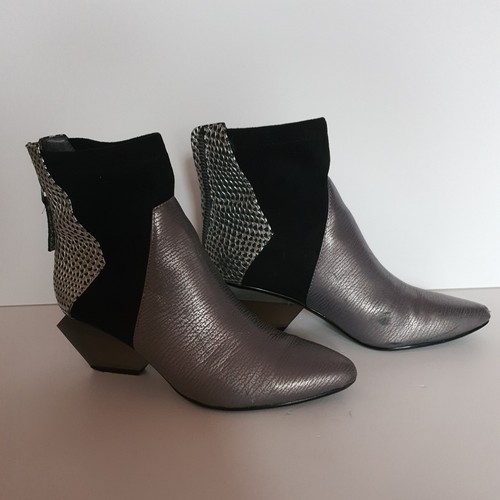 United nude women - women's, k'