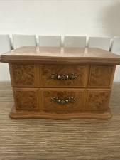 Mele Designs Wooden Jewelry