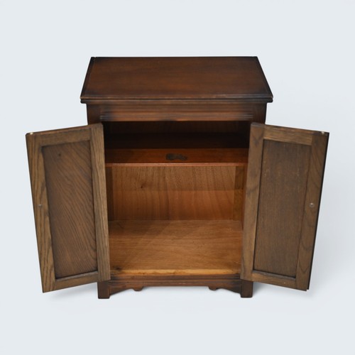 Old charm linenfold cupboard - old,