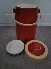 Vintage Red Insulex Camping