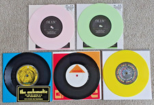 5x 7" VINYL SINGLES FROM 2005