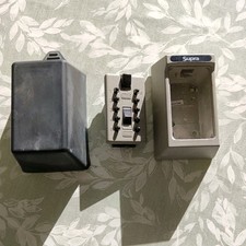 Supra key safe