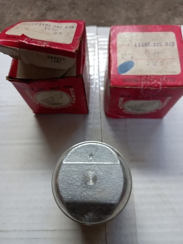 Honda cb250 pistons 25 - honda, .25