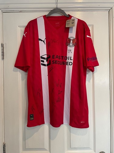 Signed leyton orient - signed, 2024/25