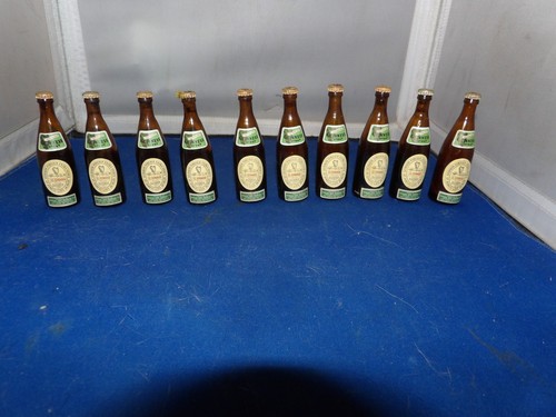 Lot miniature guinness - of,