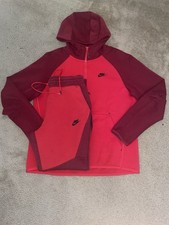 Old Season nike tech fleece